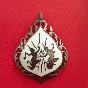 Black and White enamel dancers Siam sterling silver vintage brooch